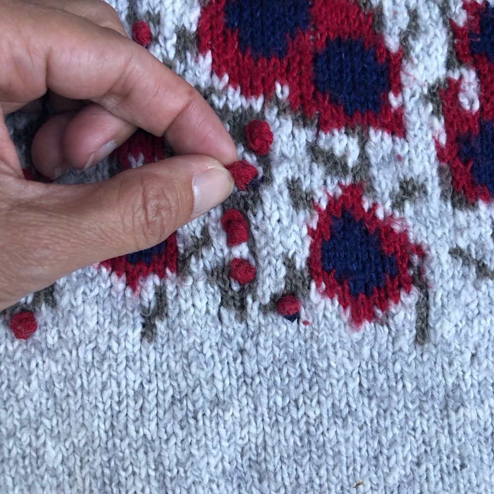 J Jill Pom Pom Embroidery Floral Cozy Crew Neck Cream Beige Red Sweater size M - Picture 6 of 11
